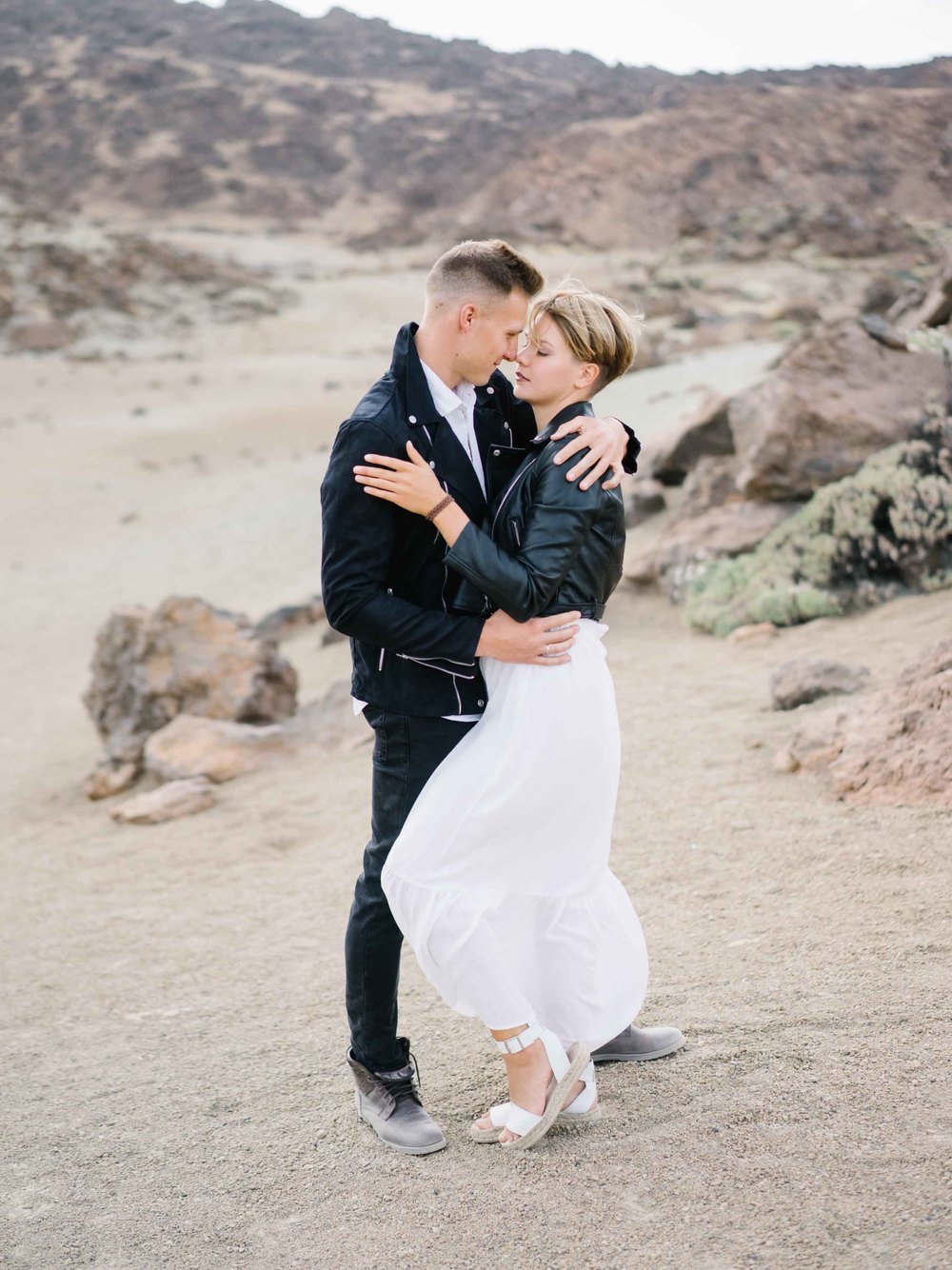 DreamWood desert-inspired wedding image from Flowers of Desert gallery