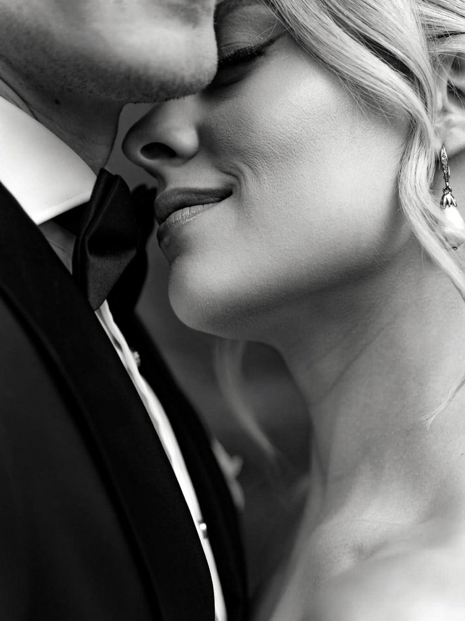 True-to-life color wedding photography by Dreamwood
