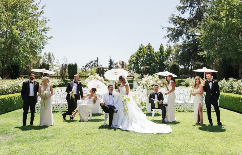 Emotionally charged candid wedding photography by Dreamwood